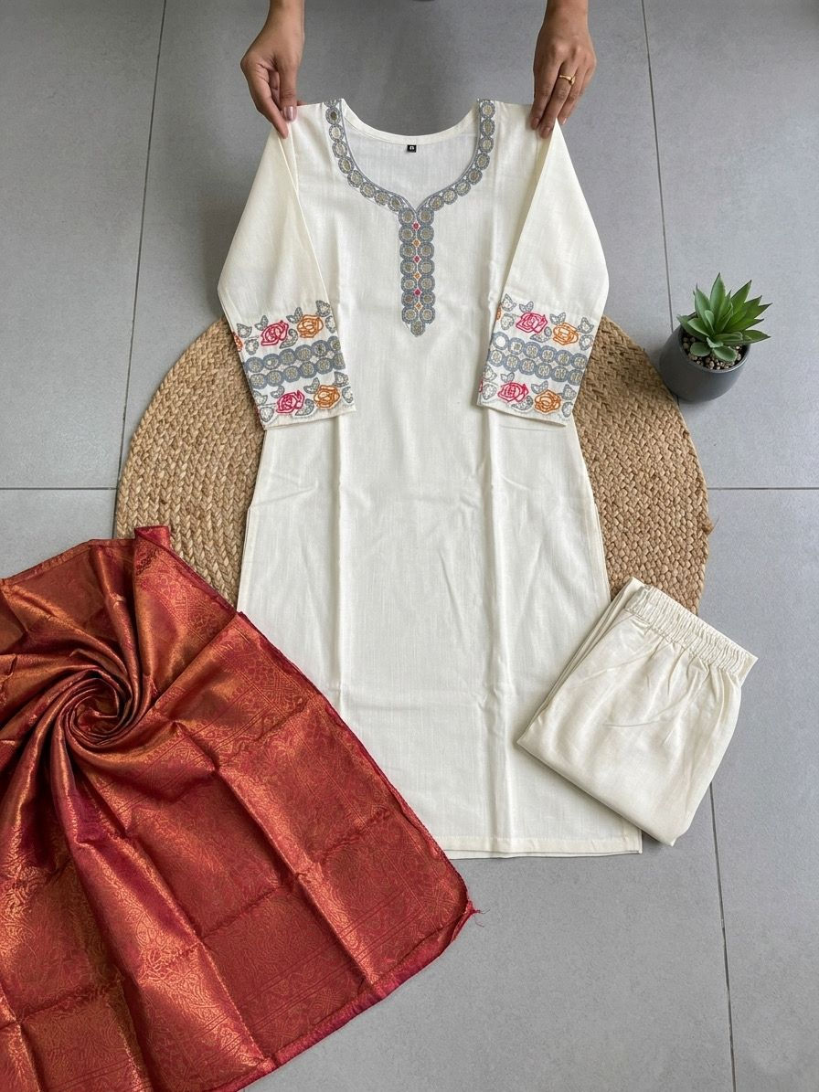 Thumbnail: Classic three-piece ethnic suit set