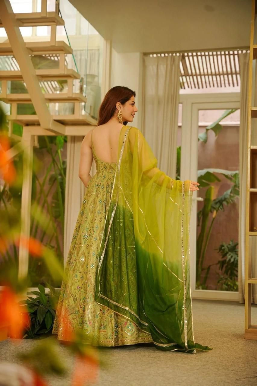 Thumbnail: Jimmy organza printed gown