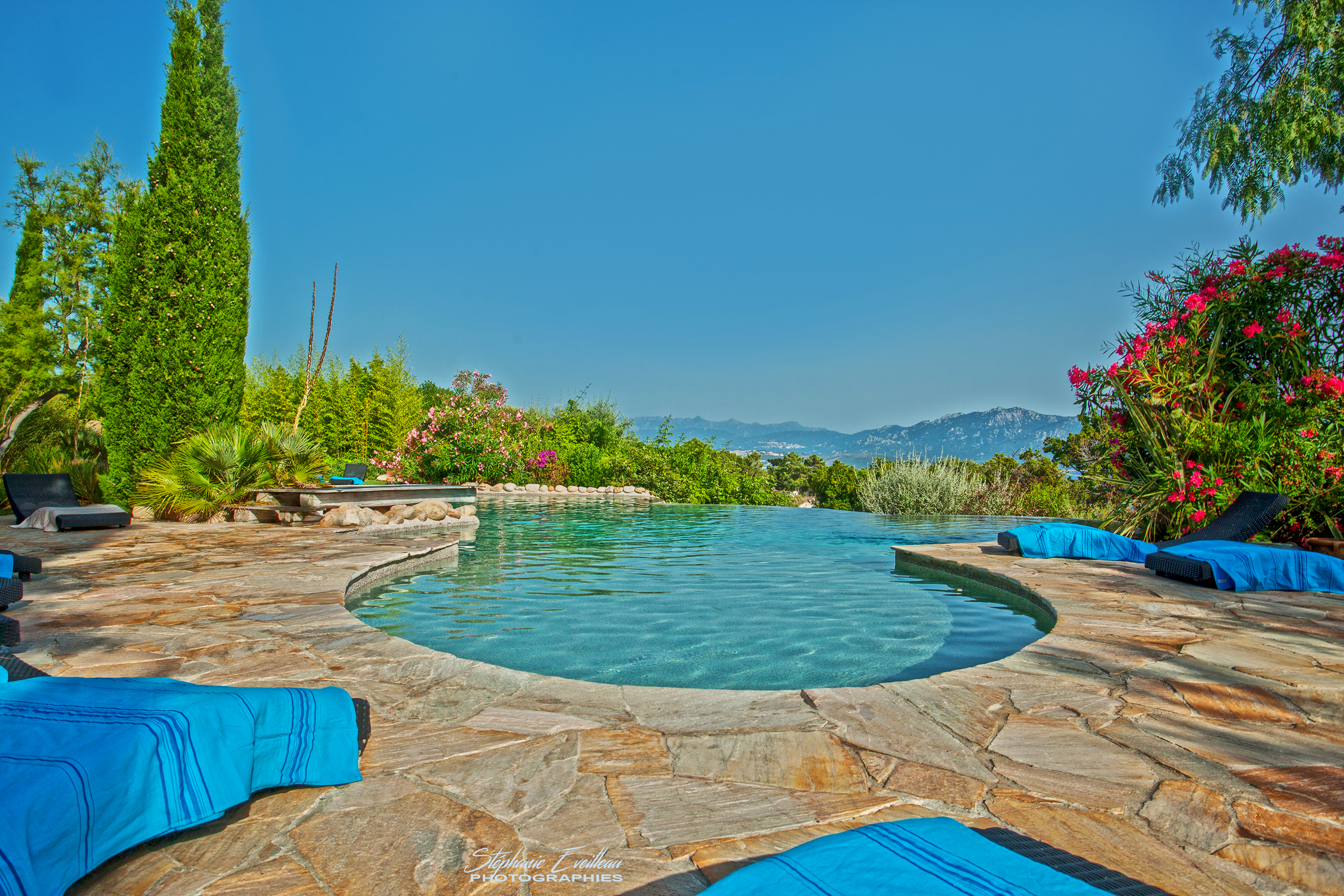 Stéphanie Eveilleau Photographe Immobilier En Corse
