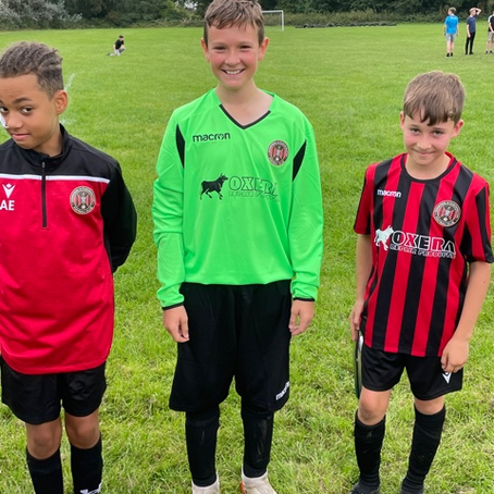 Gomershal & Cleakheaton FC thrive in Oxera sponsored kit
