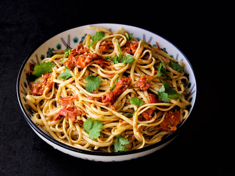 Cherry Tomato Garlic Noodles : VEGAN & Delicious