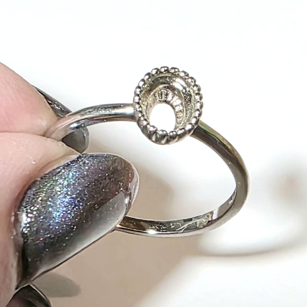 Oval 5x7mm Beaded Frame