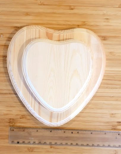 Thumbnail: 7" Wood Heart Plaque Portrait on Easel