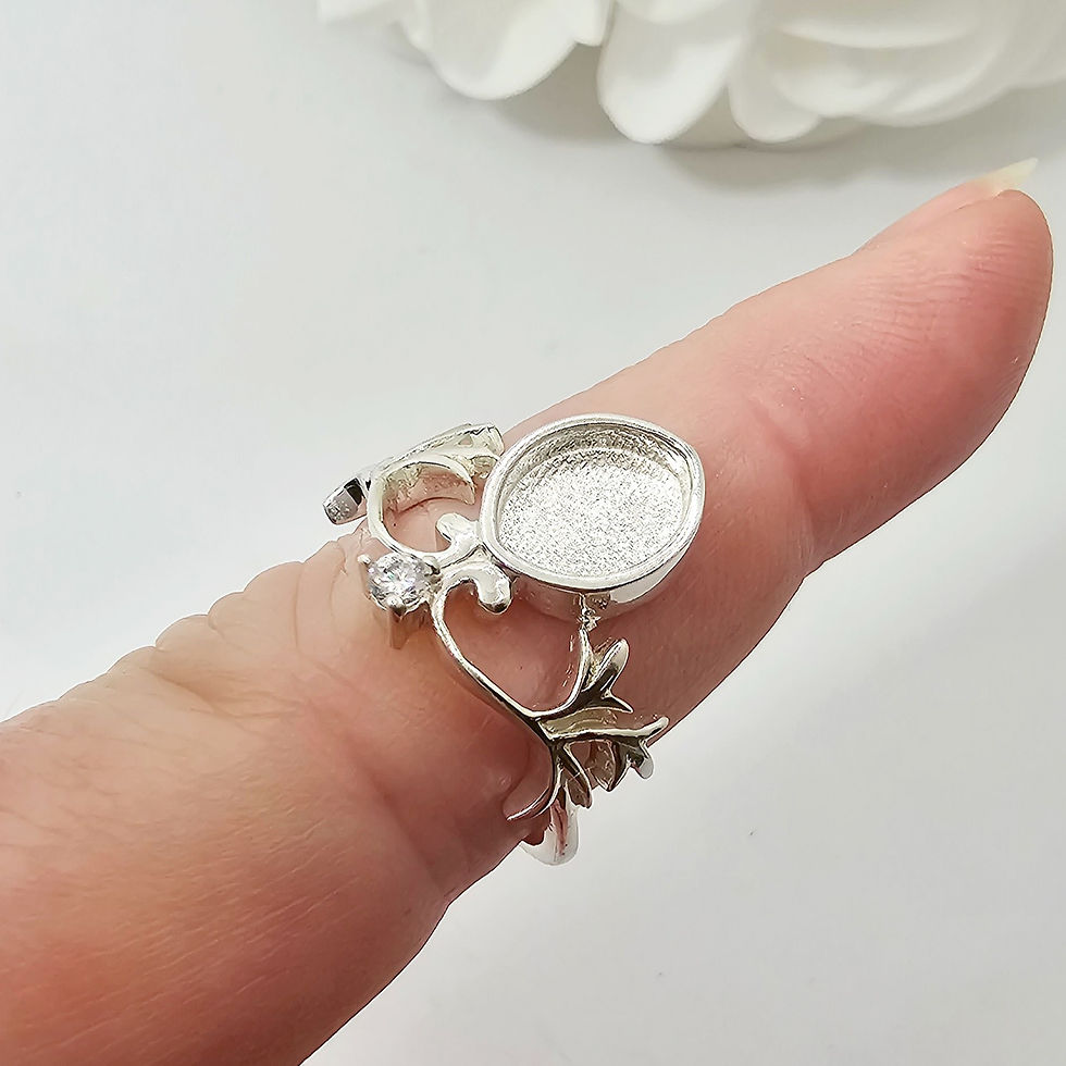 Thumbnail: Marquise Tiara Ring 7x9mm - Birthstone accent