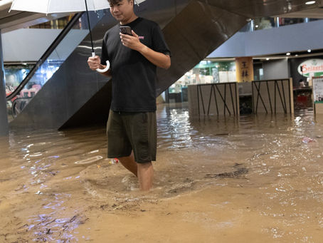 2025極端天氣|香港打風兩度8號風球+五次黑雨!邊區水浸最嚴重?