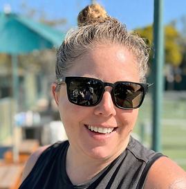 lauren smith headshot edited smile.png