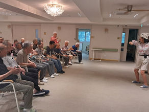 8월 추억의 웃음교실