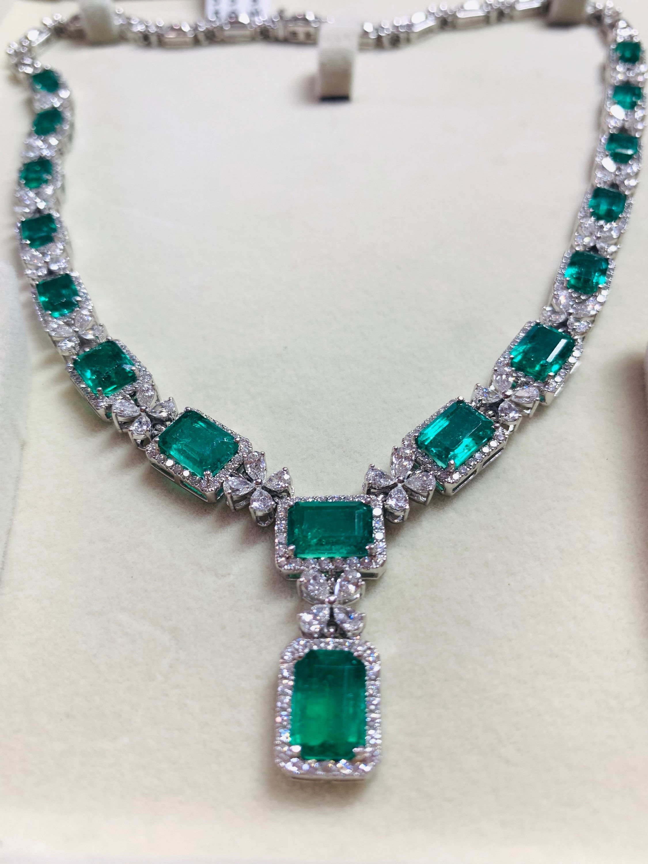 Real Emerald and  Pure Diamond  Necklace 