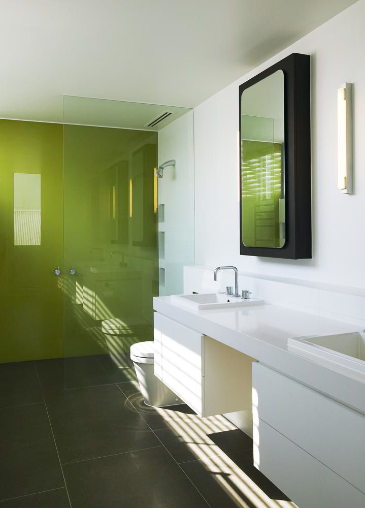 Миниатюра: Столешница в ванную из кварца Атем White 1117