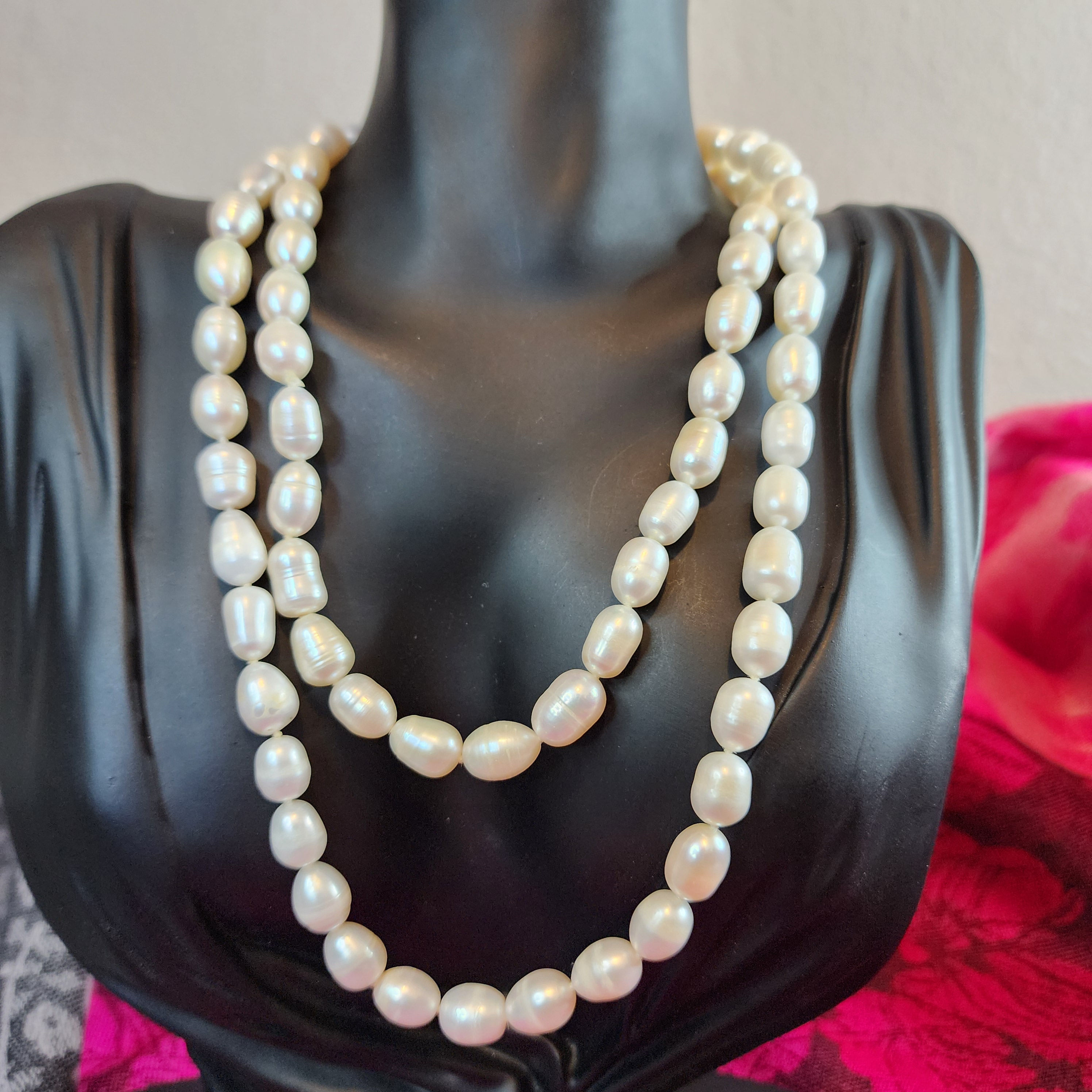 Baroque Natural Irregular Freshwater Pearl Stand Necklace.