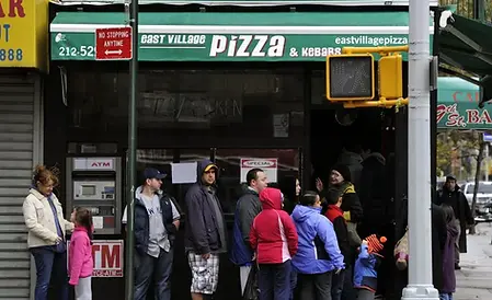 East Village pizza shop to give away free slices