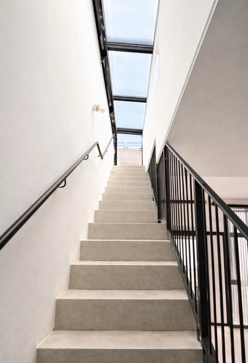 Nahalat Binyamin St | 3 Rooms Penthouse, photo 2