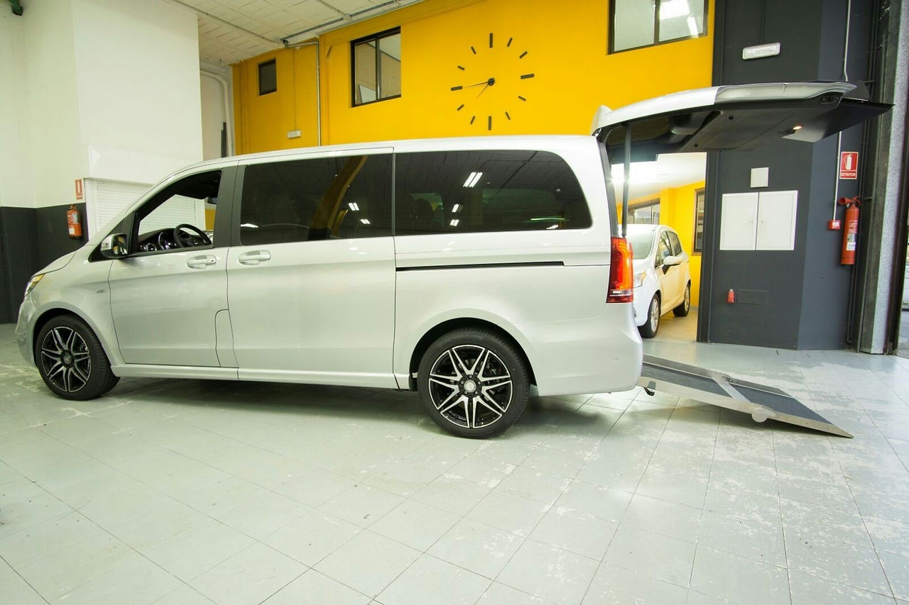 Mercedes-Benz Vito/eVito/V-class mobility conversion