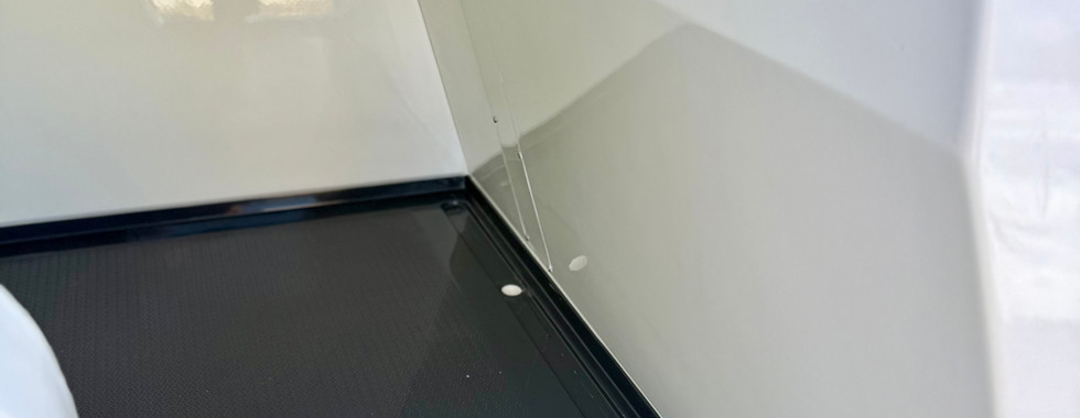 Hoobrid padarytas Citroen Berlingo 2026 izoterminis įrengimas su Daikin/Zanotti Z120B šaldymo agregatu