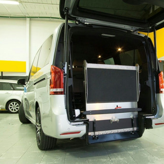 Mercedes-Benz Vito/eVito/V-class mobility conversion