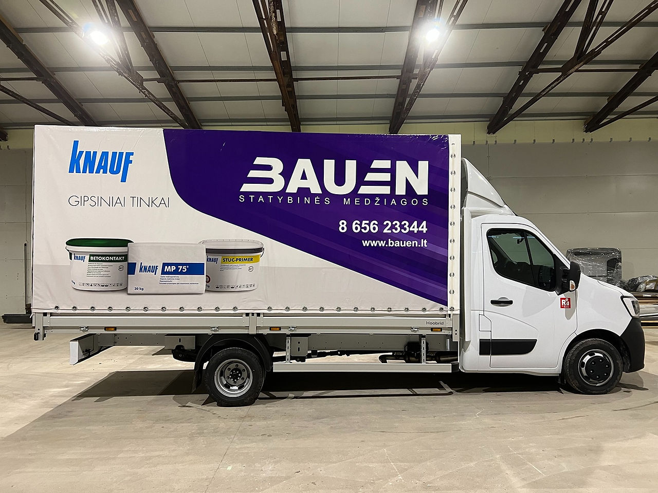 Renault Master Truck tarpaulin body conversion