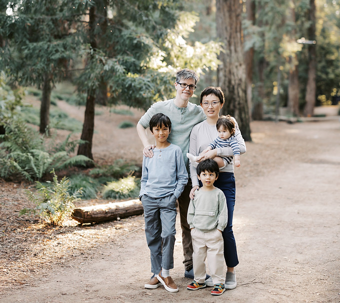 Chen Family-4.jpg
