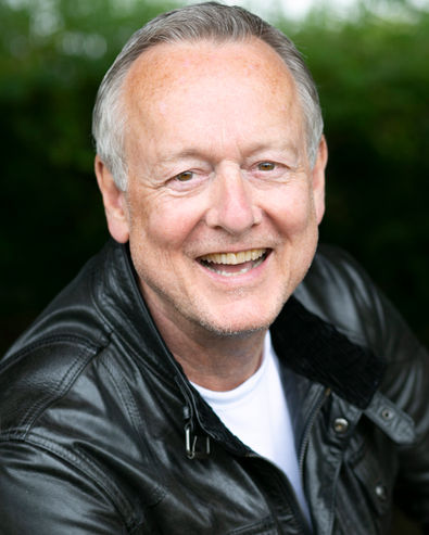 Portrait of Ian Dickinson © Larissa Pinkham / Cornwall - UK / 2021