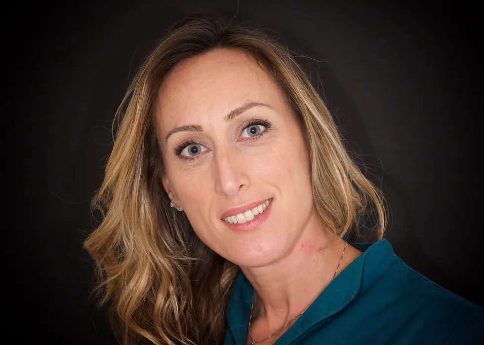 Dott-Antonella-Albino-De-Luca