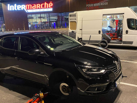 🚗 Pourquoi faire changer ses pneus à domicile ? 