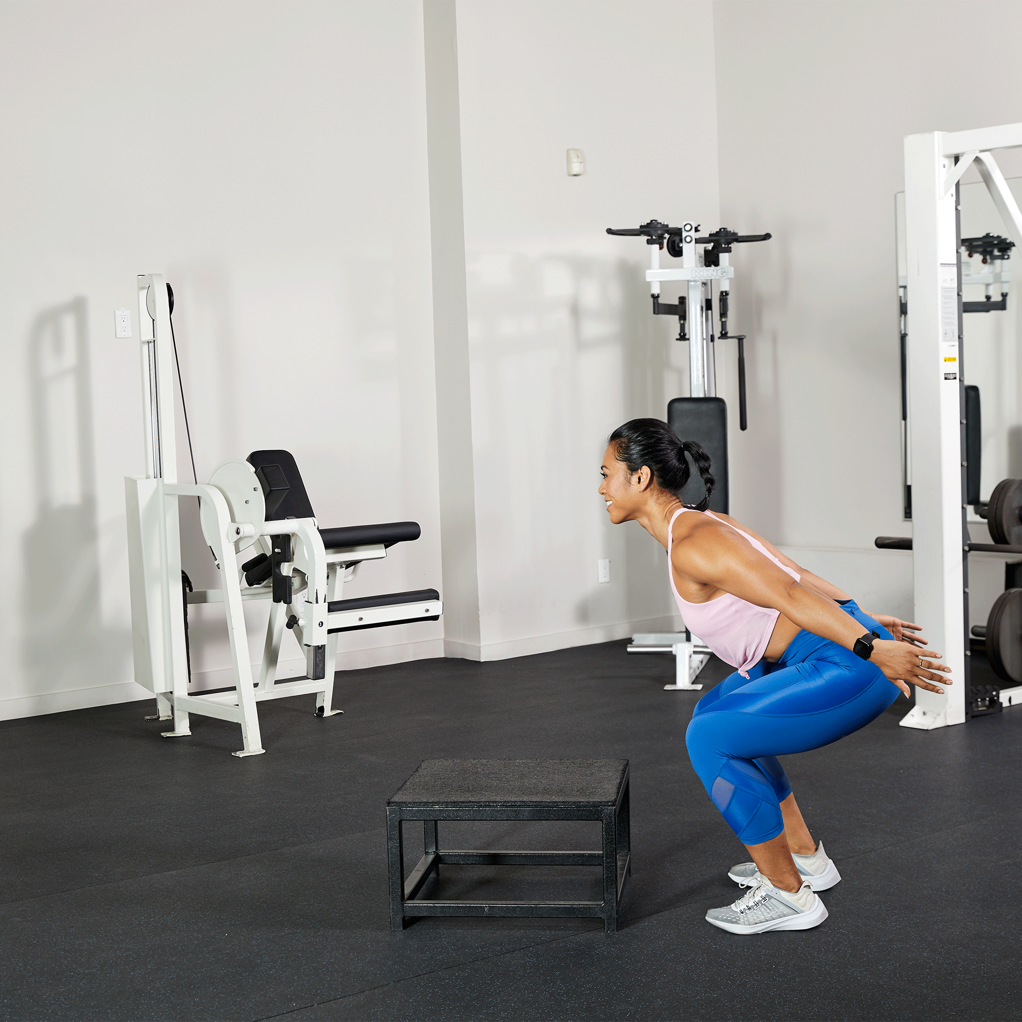 Đề tài xoay quanh việc lựa chọn cử tạ hay bodyweight có thể khiến bạn phân vân vì trong giới thể dục thể thao luôn có các huấn luyện viên thiên về một trong hai trường phái, và cũng có nhiều huấn luyện viên áp dụng cả hai. 