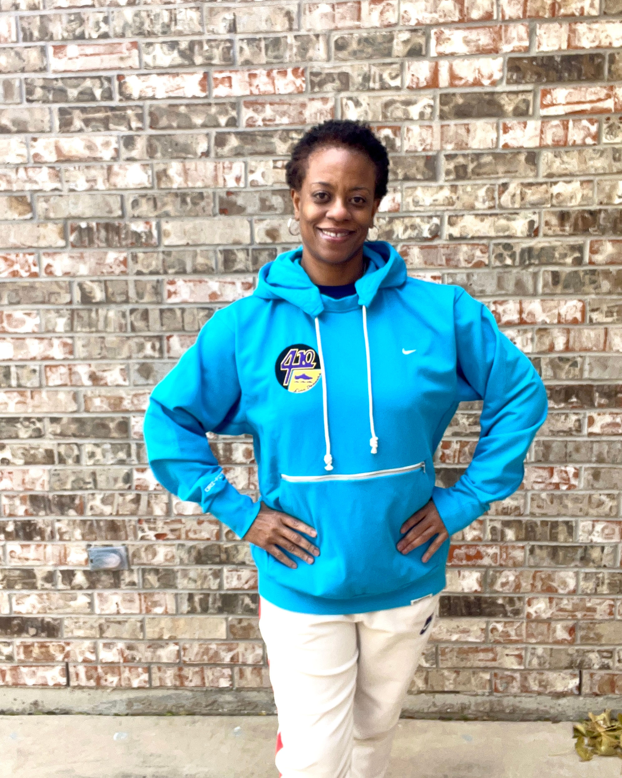 Nike Standard Issue Men's Basketball Pullover Hoodie Blue/Ivory