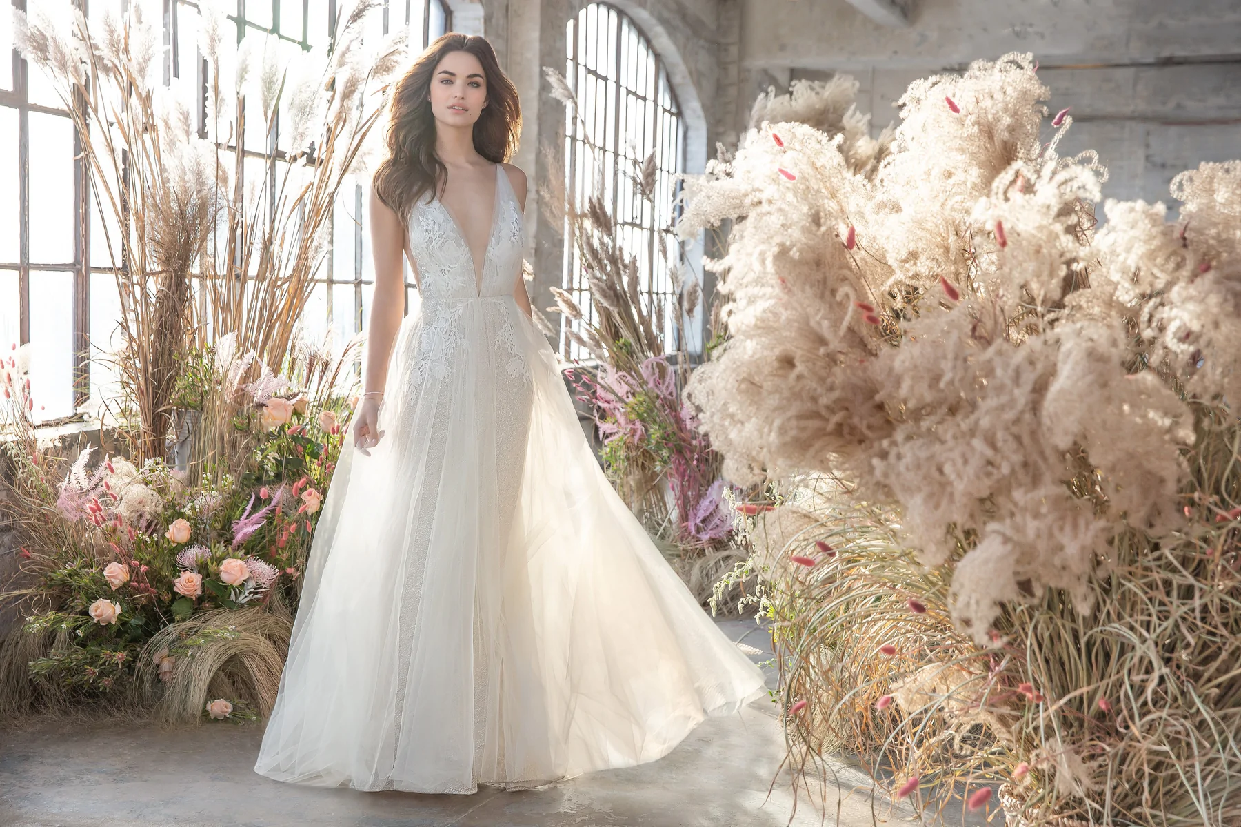 Tara Keely Lazaro Alessandra Trinitybridalhk