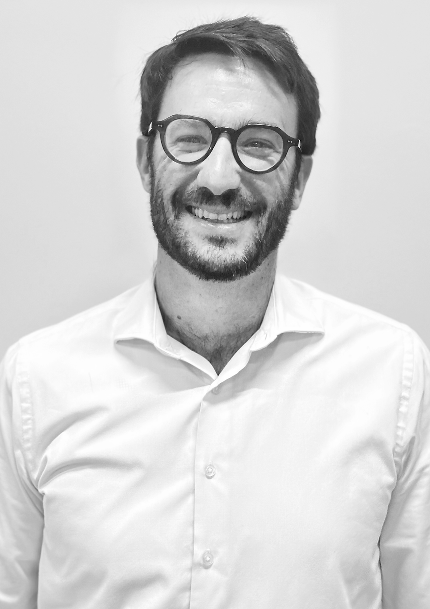 Oscar Enrique Pfeffer.png