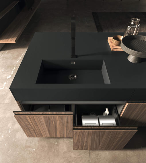 CUCINA ISOLA NERO E LEGNO