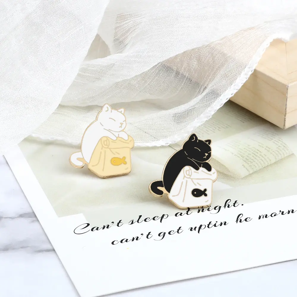 Black & White Cat Enamel Pin Set – Dainty Metal Brooch Badge Jewellery