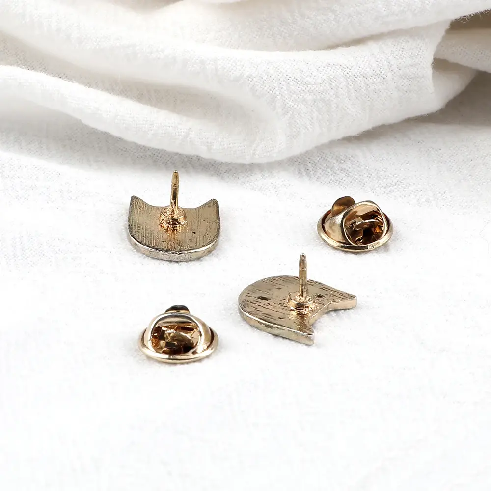 Black & White Cat Enamel Pin Set – Dainty Metal Brooch Badge Jewellery
