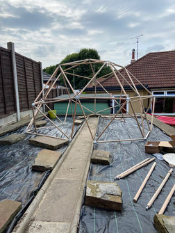 Basic structure of a geodesic dome