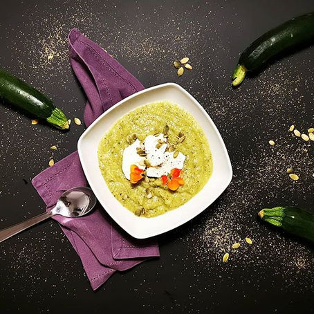 Vellutata di Gambi del Broccolo, Zucchine & Quenelle di Ricotta di Bufala Campana