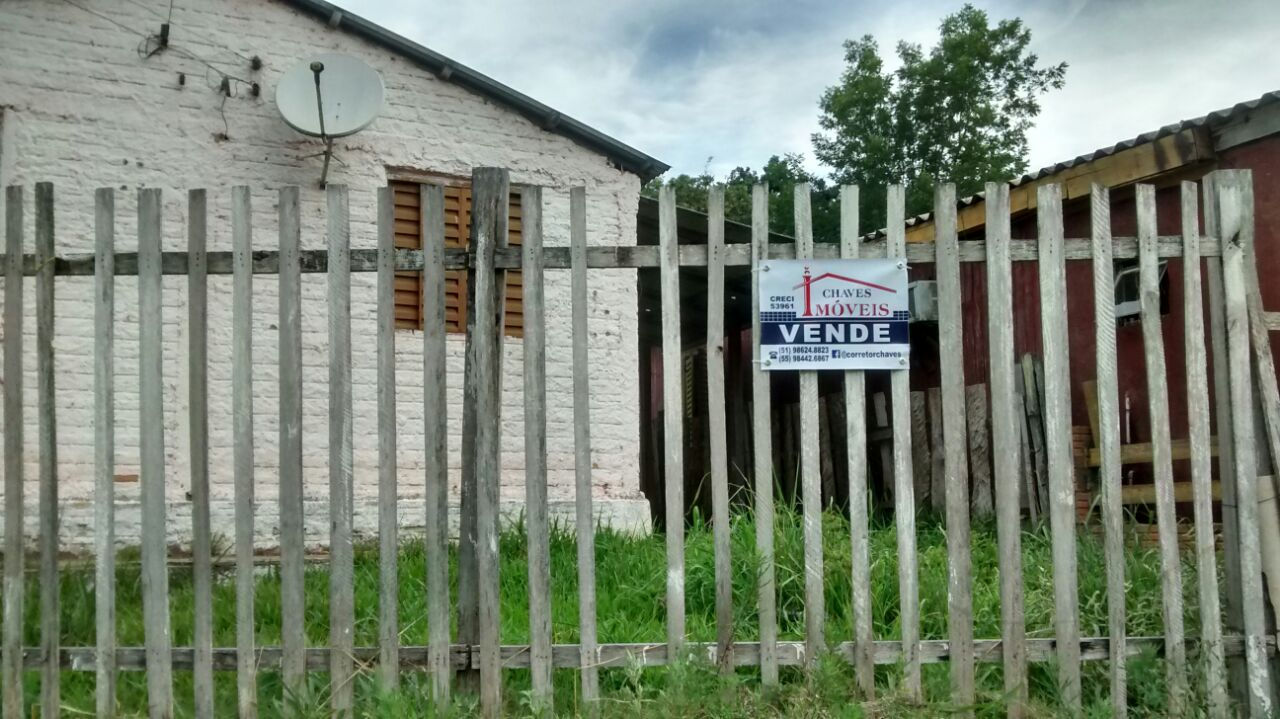 Terreno com 450m2 e pequena casa