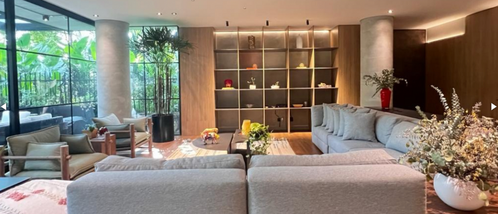 Apartamento exclusivo en venta con estilo moderno, 3 alcobas con baño, terraza amplia, cocina de lujo Tolentino, 3 parqueaderos y cuarto útil.