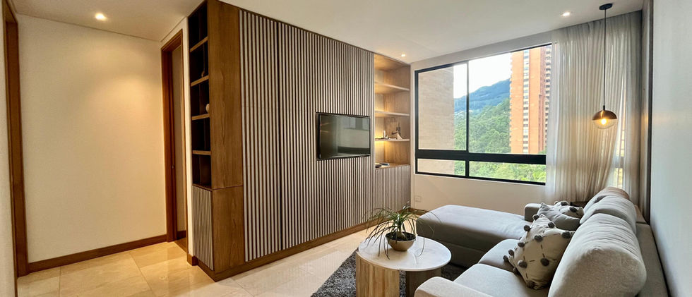 Apartamento en Almendros de la Calera con balcón amplio y vista al sur-oriente.