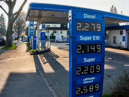 US Gas Prices Surge Toward $4 as Middle East Conflict Sends Shockwaves Through Energy Markets