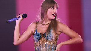 Taylor Swift Opens Up About the Fan Obsession That Makes Her Uncomfortable