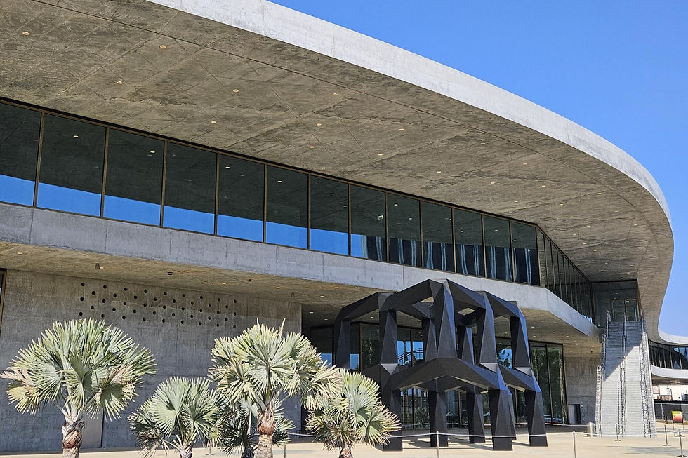 The Brutalist new David Geffen Galleries, opening in 2026, are composed entirely of concrete.(Christopher Knight / Los Angeles Times)