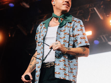 Macklemore performing onstage before his removal from Ed Sheeran's Loop Tour support lineup