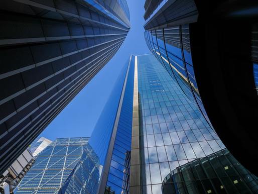 UK Businesses Grow More Pessimistic as Economic Outlook Weakens