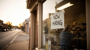US Small Business Confidence Reaches 11-Month High as Hiring Plans Surge