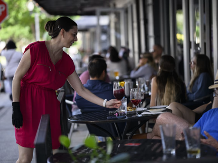 Florida’s Population Boom Begins to Slow as Rising Costs Push Out the Middle Class
