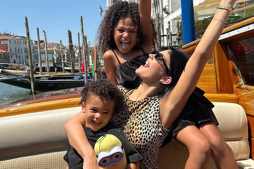 Kylie Jenner with kids Aire (left) and Stormi (top)/ Kylie Jenner/Instagram