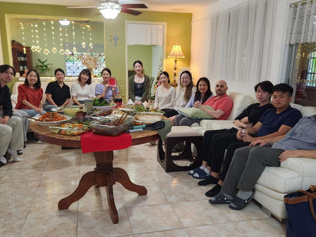 2024년 12월24일 
청년부 송년모임 목사님 댁에서