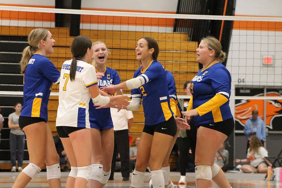 GALLERY: Hartford volleyball invite