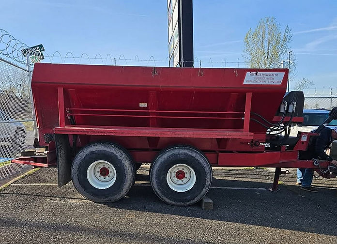 Spreader pic.jpg