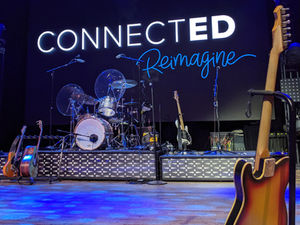 Closing Dinner Stage