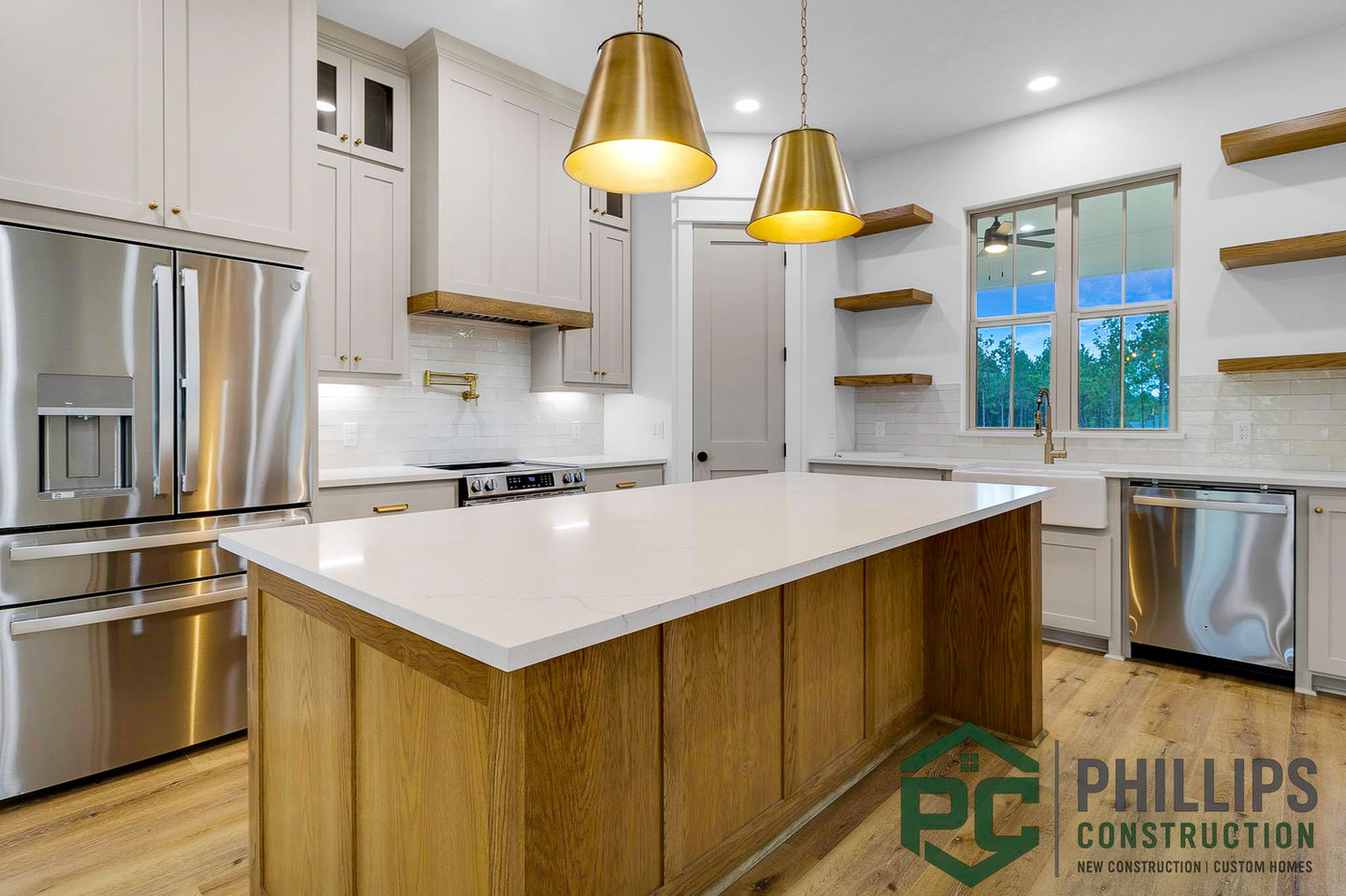 Drone Bros - Phillips Co - Rolling Pines Residence _ Move-In Ready Home in Livingston, Texas-08