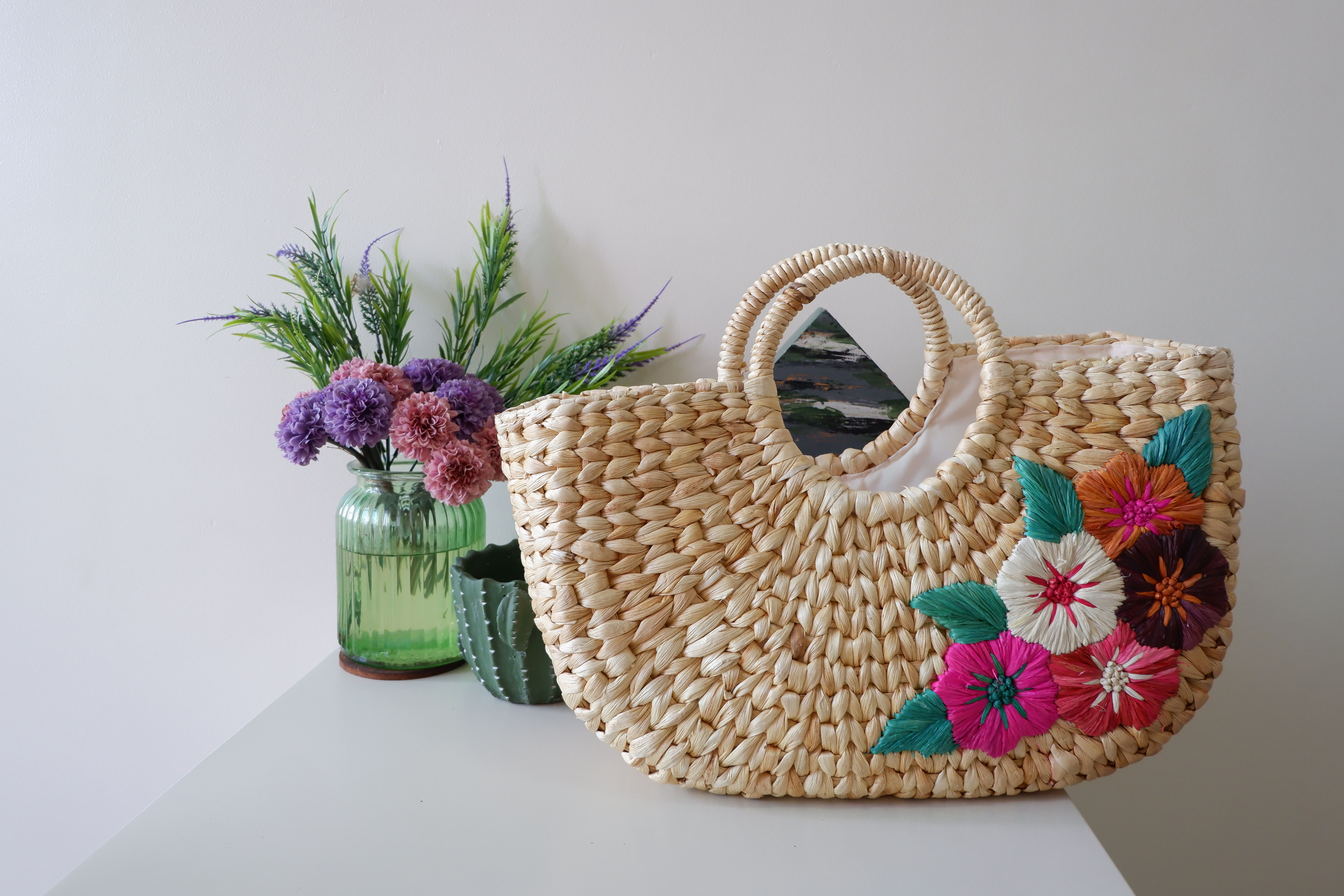 Emy - Small Picnic Bag with Embroidery